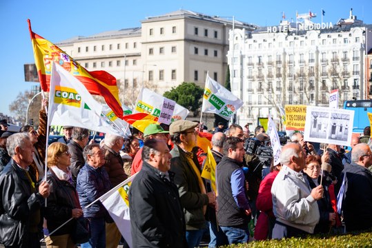 Tertulia de Federico: Los agricultores en pie de guerra contra el gobierno de Sánchez