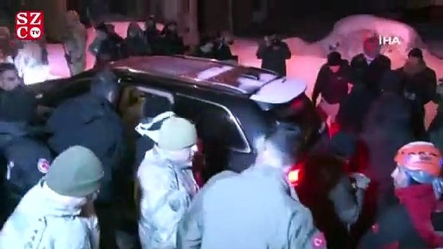 Çığ bölgesinde arama kurtarma çalışmalarına ara verildi