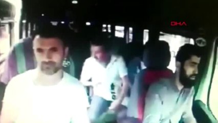 Sakarya dolmuşlarda yankesicilik yapan şüpheli, yakalandı