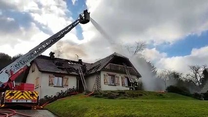 Échenoz-la-Méline : un incendie détruit une maison