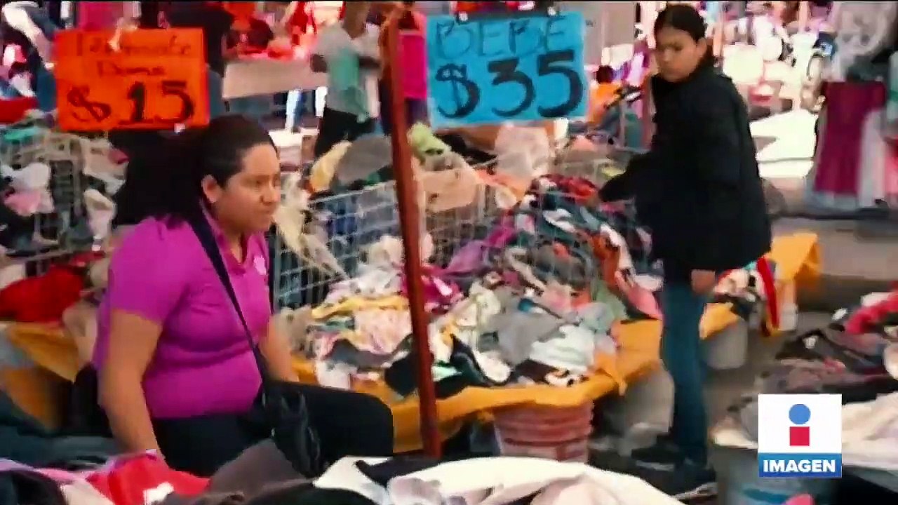 Atleta discapacitada vende ropa para pagar sus traslados