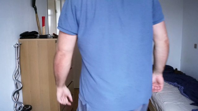 15 KG hexagonal dumbbell pinch grip lift and hold for around 23s with right