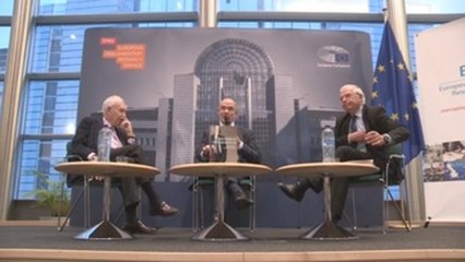 Margallo advierte del "suicidio" que supone la fragmentación del centroderecha