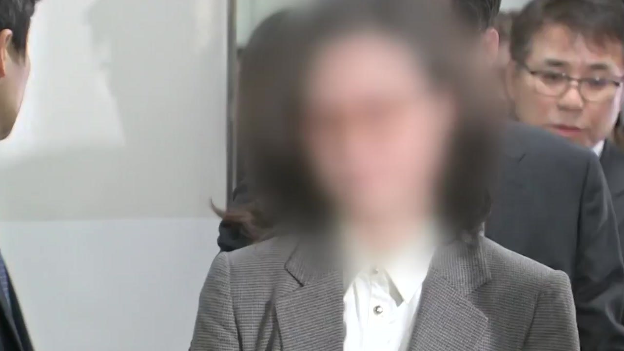 정경심 재판에 '홍준표 비판' 조국 SNS까지 공개...왜?  / YTN