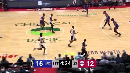 Jalen Jones (28 points) Highlights vs. Grand Rapids Drive