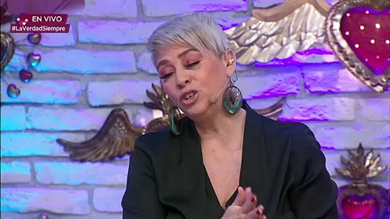 ¿Por qué estará atrayendo Chris a tanta plantada? | Enamorándonos