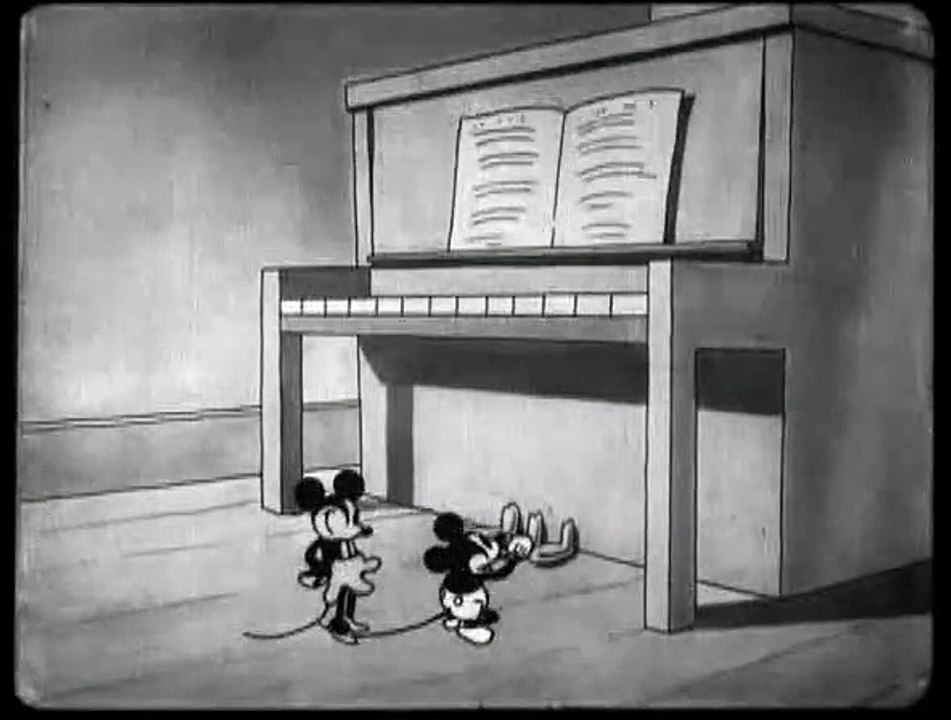 Mickey Mouse - When the Cat's Away  (1929)