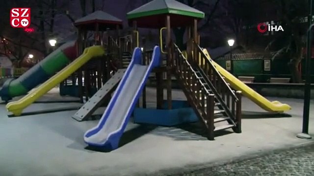 Başkent Ankara beyaza büründü