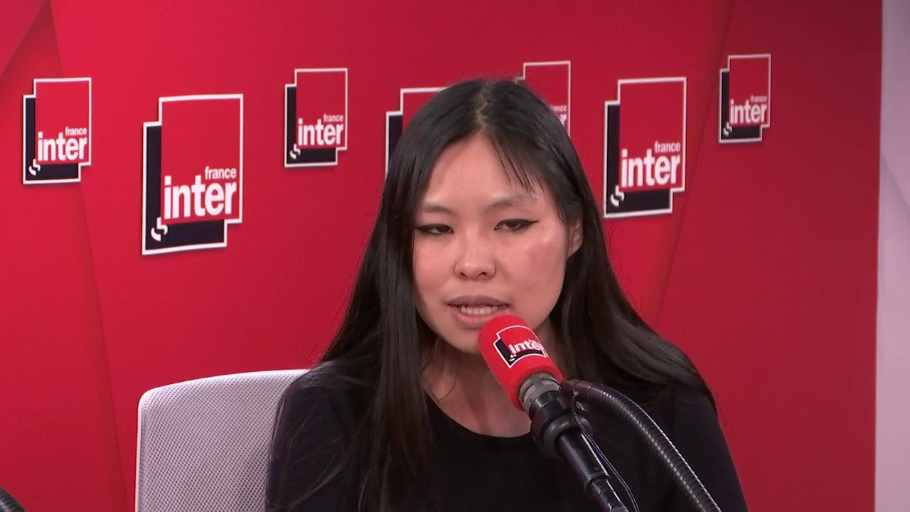 Na Na, médecin épidémiologiste : "Dans l'un des hôpitaux qui accueillent beaucoup de cas de nouveau #coronavirus, ils ont 6 box de soins et 9 médecins qui tournent 24h/24 : ils doivent recevoir 1000 patients par jour."