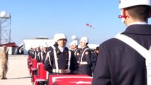 Van jandarma filo komutanlığı'nda çığ şehitleri için tören-1