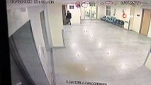 Hastanede ve iş yerlerinde hırsızlık yapan şahıs önce kameraya sonra polise yakalandı