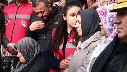 Şehit annesinin kalbi evlat acısına dayanmadı