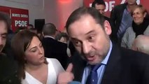 El ministro se encara con un periodista y le miente a la cara negando su encuentro con Delcy