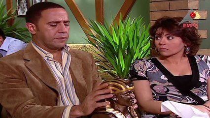 والله دول خمسة جنية هجيب سجاير وبالباقى هركب ميكروباص !!!!