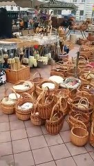 MEŞHUR NASCHMARKT PAZARYERİ VİYANA