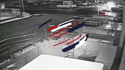 Korkunç kaza anları kamerada