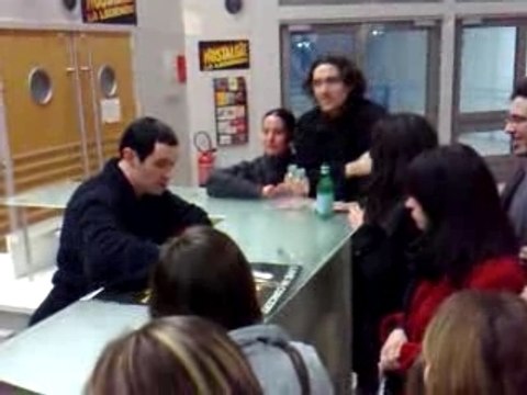 ONE NIGHT OF QUEEN LYON 2008 - GARY MULLEN #1