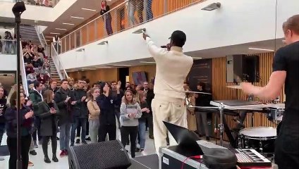 Festival GeNeRiQ : l’étoile montante du rap au milieu de l’école d’infirmières
