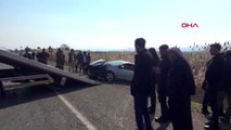 Şanlıurfa'da minibüs ile otomobil çarpıştı 5 yaralı