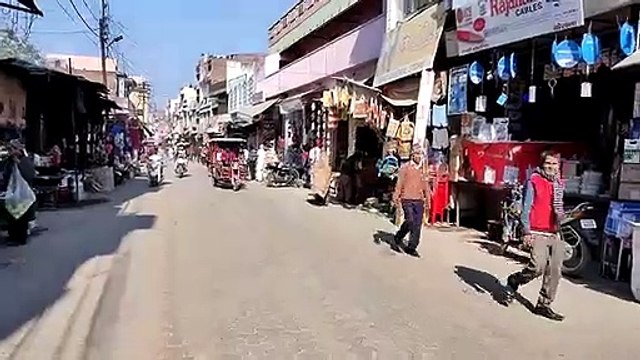 कैराना में कागज़ों में सिमटी साप्ताहिक बंदी, श्रम विभाग मौन