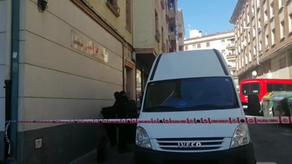 Dispositivo policial para detener a una persona atrincherada por operación antidroga