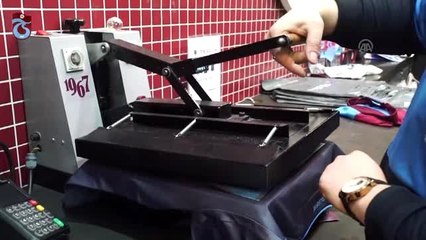 Trabzonspor, Yusuf Yazıcı'nın formasını müzeye koydu