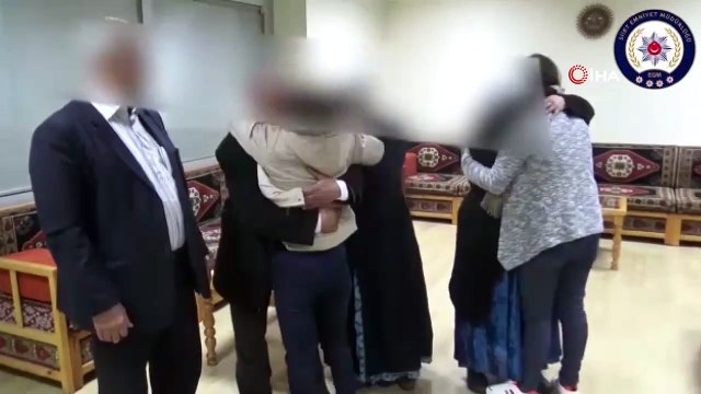 Siirt’te teslim olan 2 terörist ailelerine kavuştu