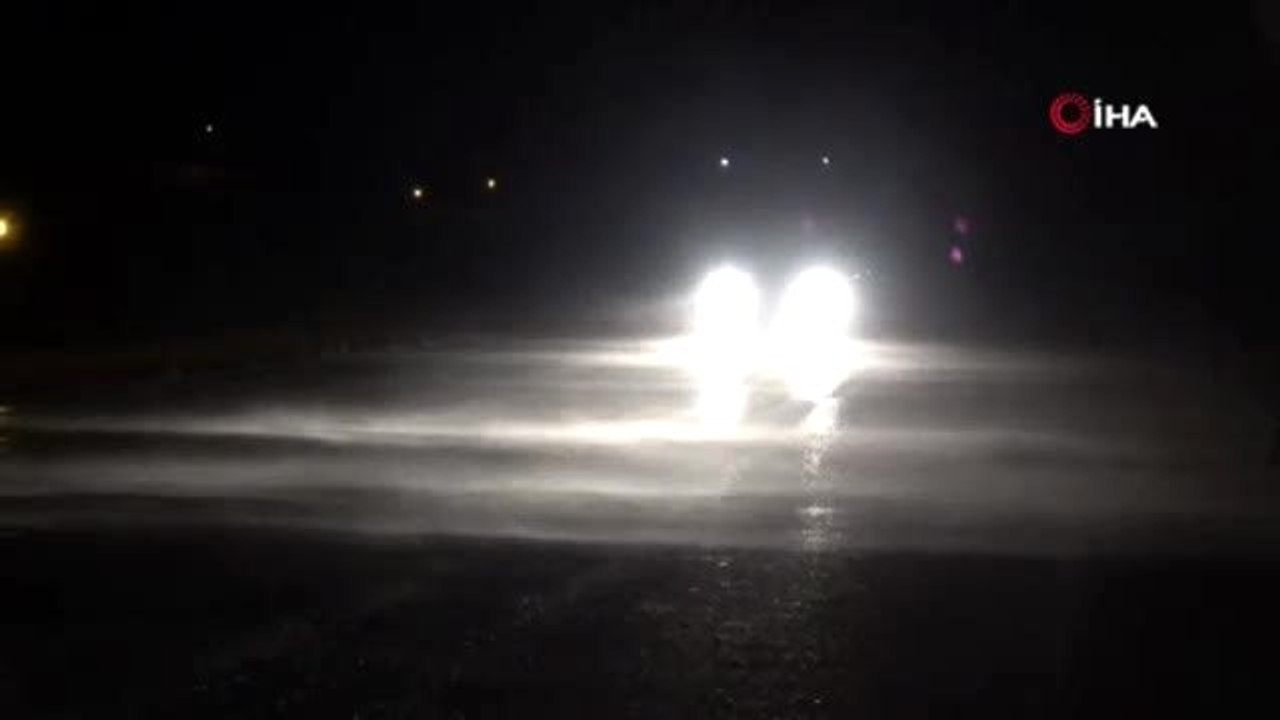 Ardahan'da tipi ulaşımı aksatıyor