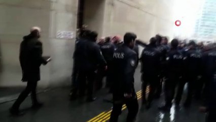 Diş fırçasına bantladığı jiletlerle sanığı öldürmek istedi