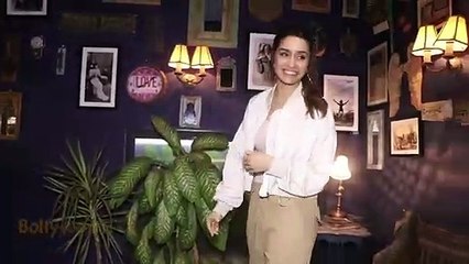 The innocent face of this actress can make anyone crazy