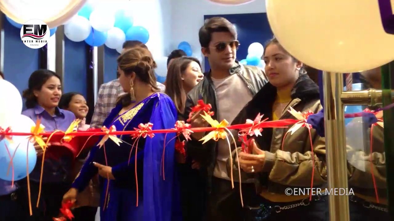 Aakash and pooja cut ribbon look salon