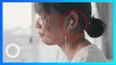 Wanita kehilangan pendengaran sebelah setelah gunakan earphone lama - TomoNews