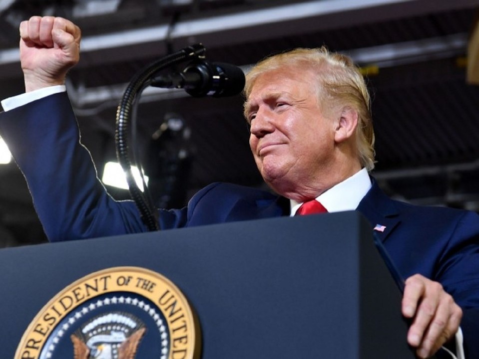Wichtige vorwahlen: trump triumphiert in iowa