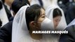 En Corée du Sud, le coronavirus n'a pas empêché ces couples de se marier en masse... avec des masques
