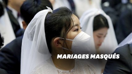 En Corée du Sud, le coronavirus n'a pas empêché ces couples de se marier en masse... avec des masques