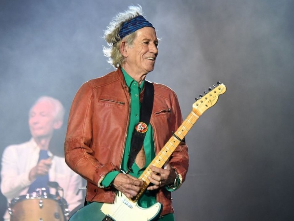 Nach jahrzehnten: keith richards hat das rauchen aufgegeben