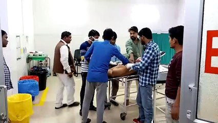 इटावा: प्रेम प्रसंग के चलते युवक ने खाया जहर, उपचार जारी