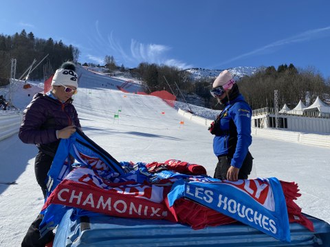 Après quatre ans d’absence, la Coupe du monde de ski revient sur la Verte des Houches (Haute-Savoie)