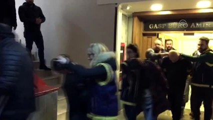 Gölbaşı'nda girdikleri evden para ve ziynet eşyası gasbeden 8 şüpheli yakalandı