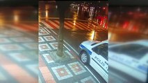 Bursa yaya geçidindeki kadına elektrikli bisikletin çarptığı kaza kamerada