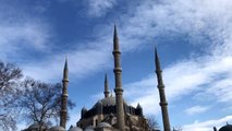 Selimiye Camisi'nde şehitler, deprem, çığ düşmesi ve uçak kazasında ölenler için dua edildi