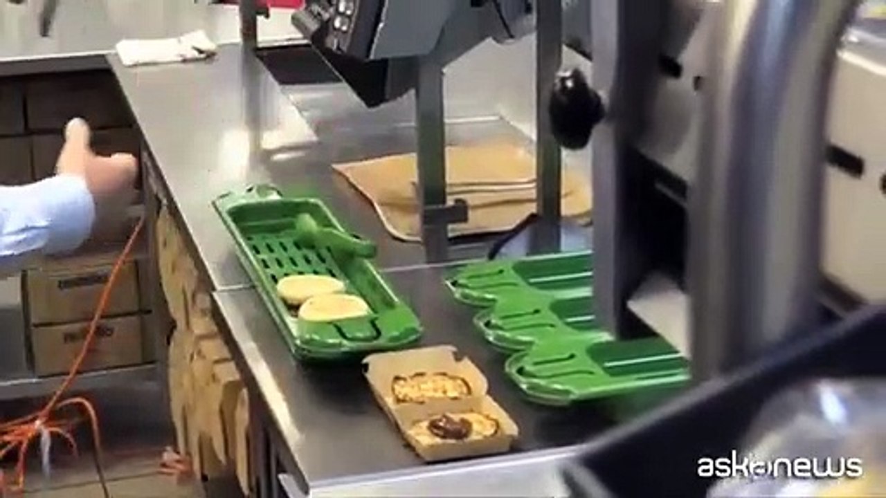 L'enseigne de fast-food McDonald’s et Ferrero lanceront le 12 février prochain le "McNutella" en Italie - VIDEO