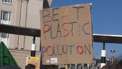Marche "Schoolstrike for the oceans" des jeunes pour le climat
