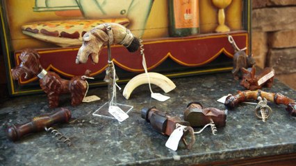 History|242199|1694603843818|Pawn Stars|Chum Uncorks Deal For Huge Collection|S17|E10