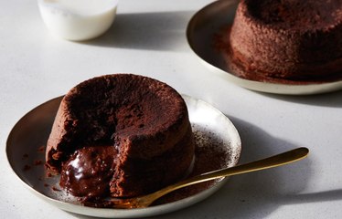 The Best Valentine's Day Dessert Is Still Molten Chocolate Cake