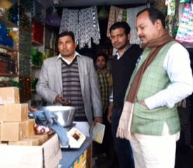 शामली: नगरपालिका ने अभियान के तहत जब्त की पॉलीथिन, वसूला जुर्माना