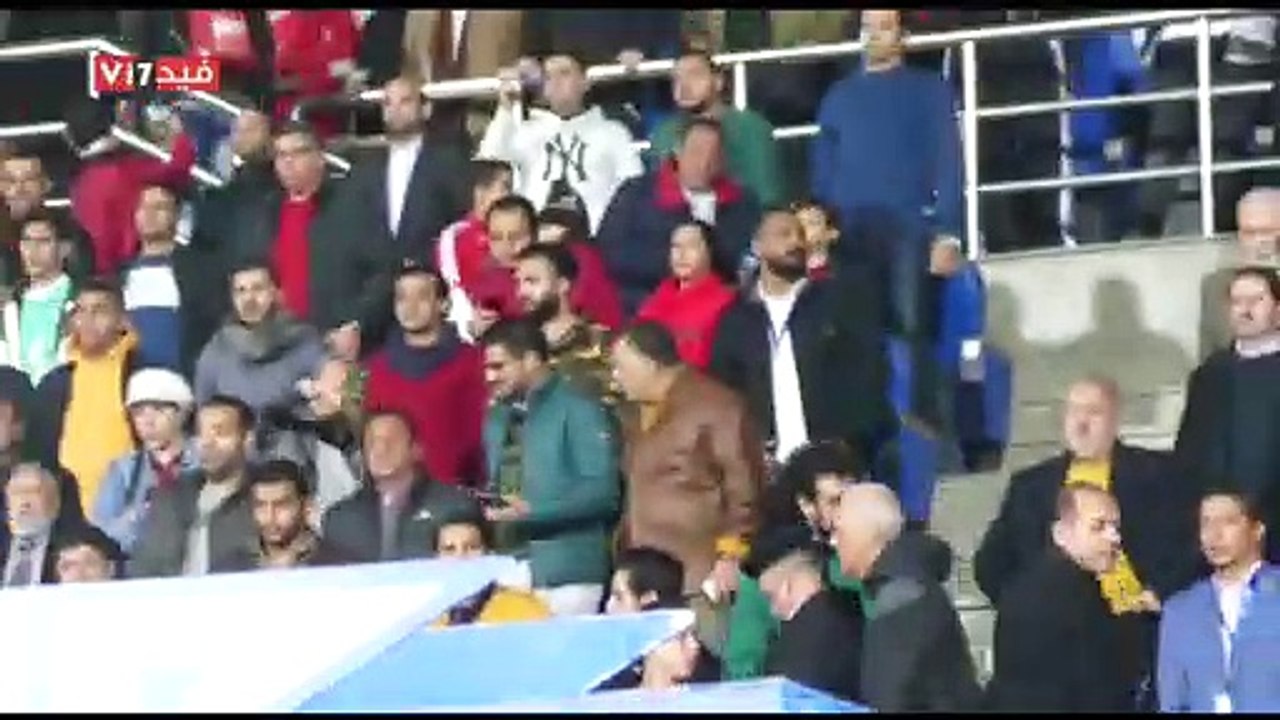 شاهد كيف خطفت الأطفال الأضواء بلقاءات الاهلي والزمالك بالدوري