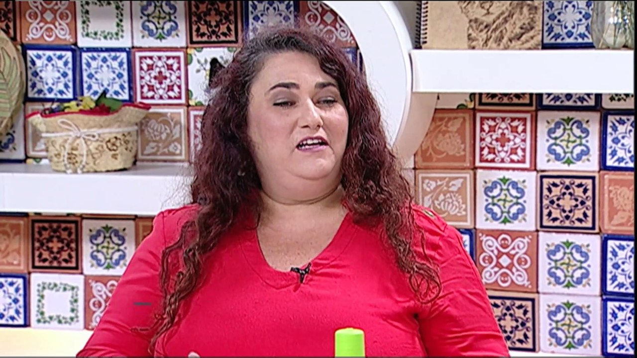 Aprenda a técnica de pirografia em frascos de plástico
