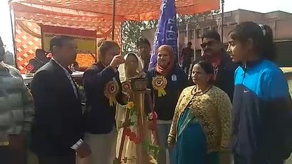 Tải video: कांधला राजकीय महिला स्नातकोत्तर महाविद्यालय का 39 वा वार्षिक क्रीड़ा समारोह