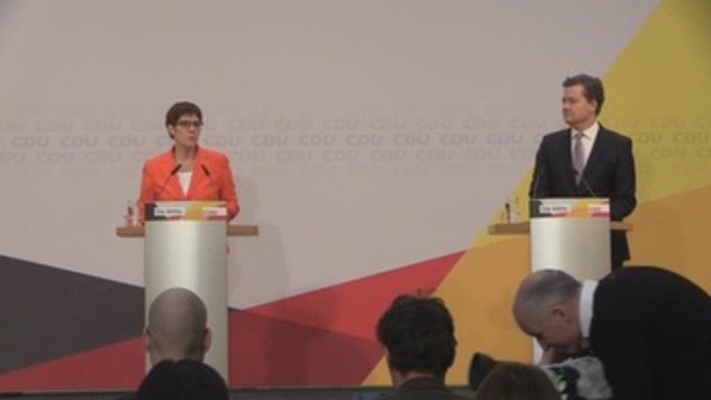 CDU y liberales alemanes contienen daños tras romper cordón sanitario a AfD